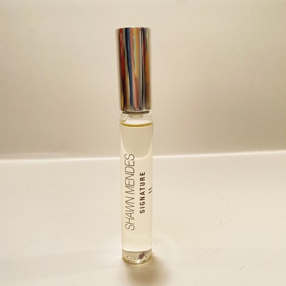 Shawn Mendes Signature II EDP Rollerball 10ml/0.33 fl. oz. - Picture 9 of 11